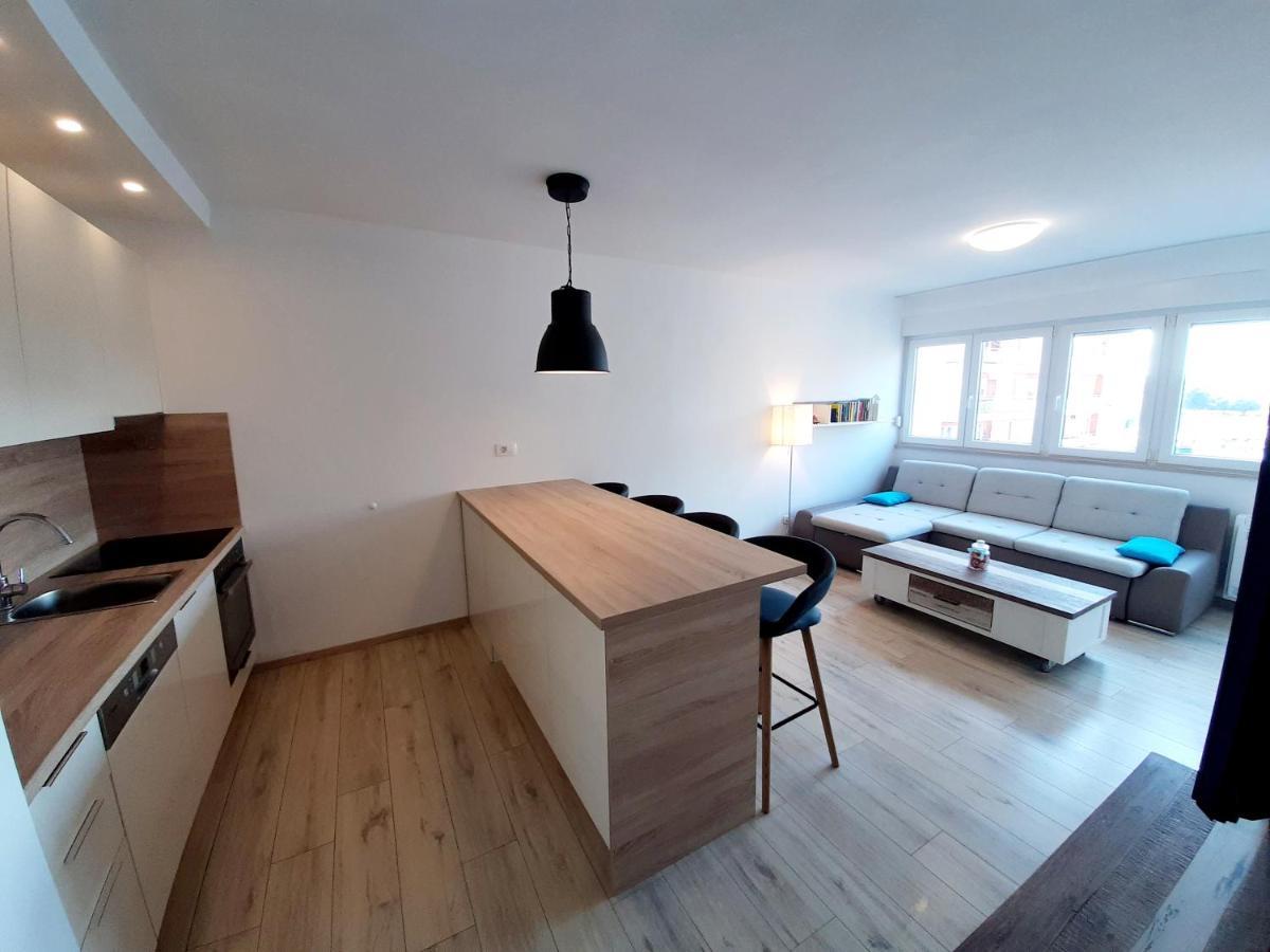Apartment Providenca Zadar Exteriör bild