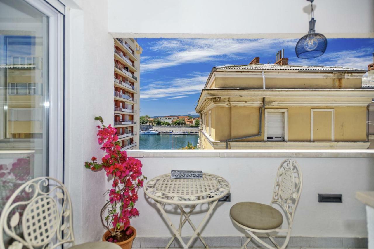 Apartment Providenca Zadar Exteriör bild